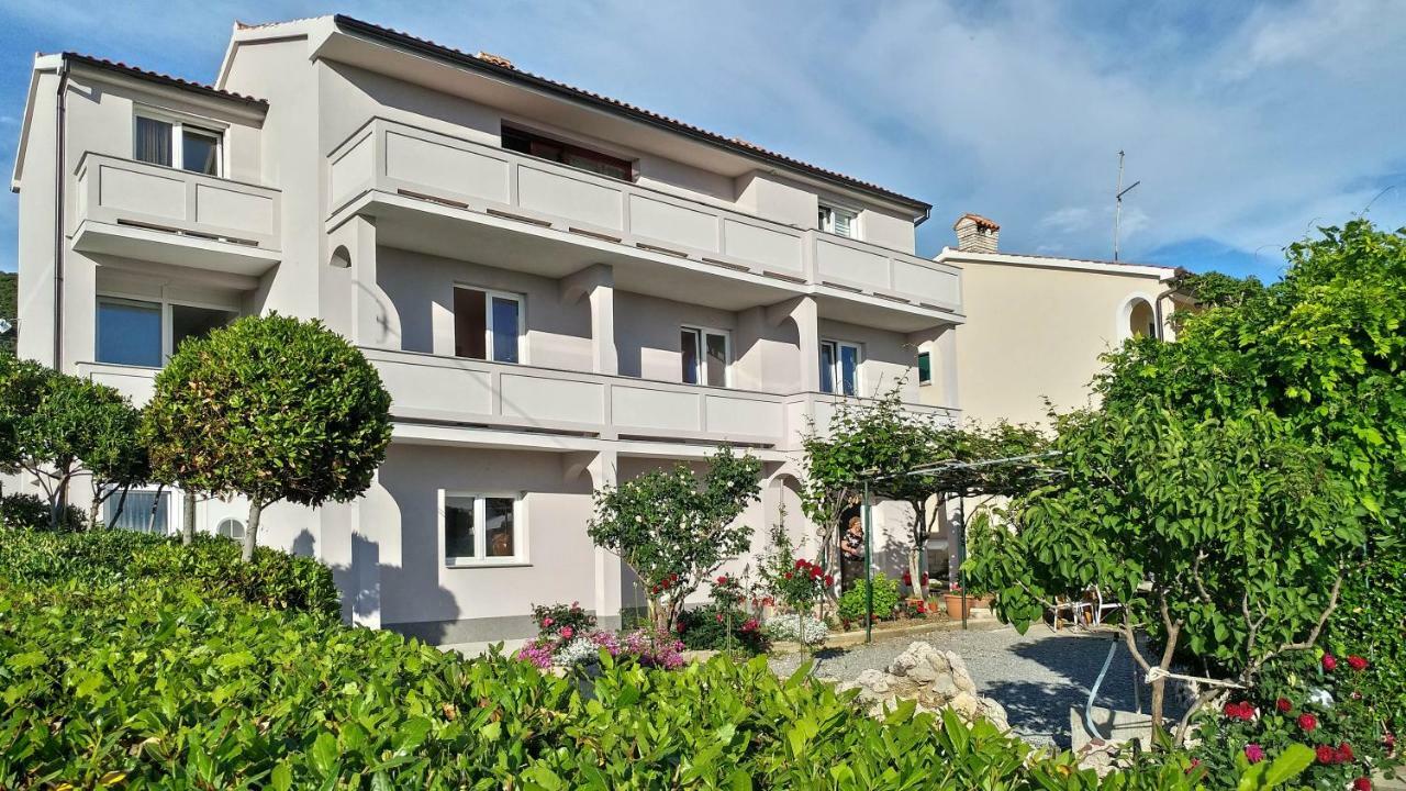 Apartmani Kastelan Barbat na Rabu Esterno foto