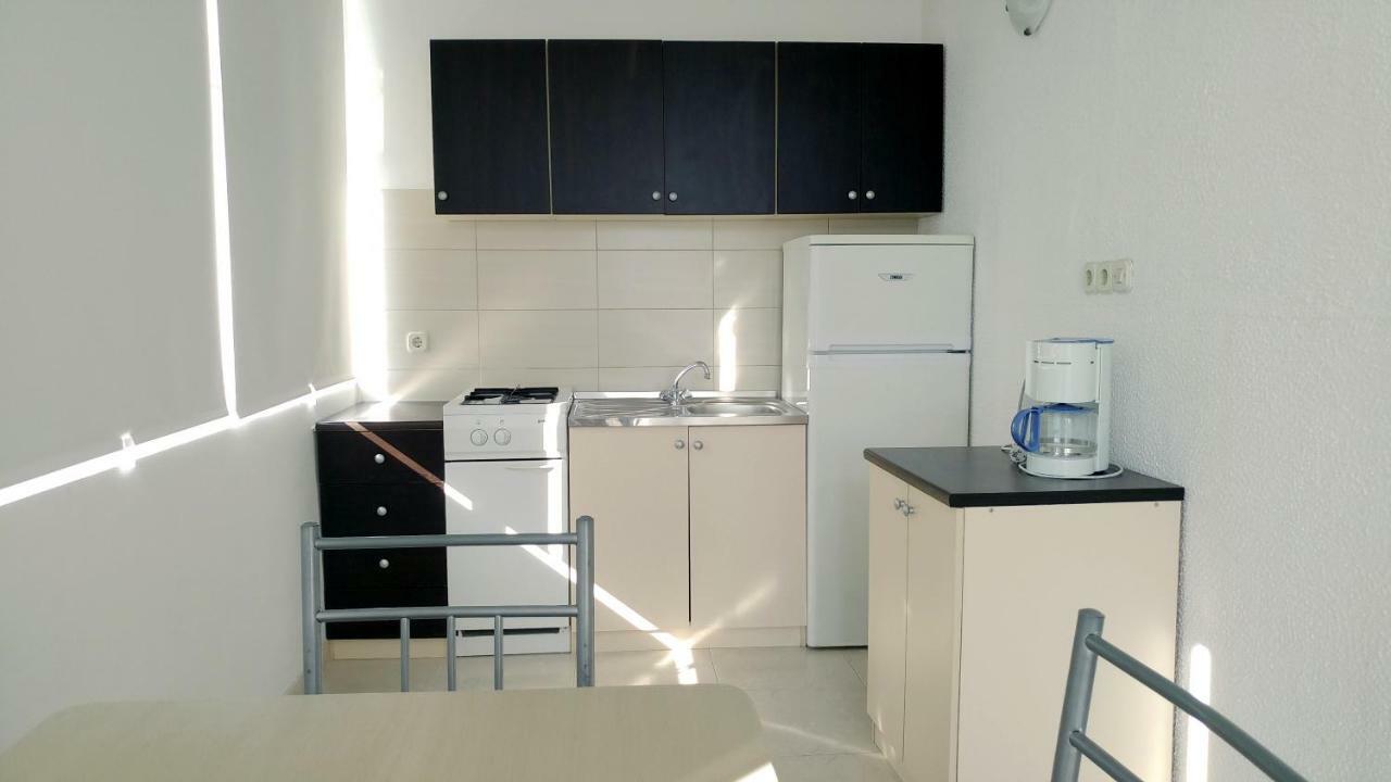 Apartmani Kastelan Barbat na Rabu Esterno foto